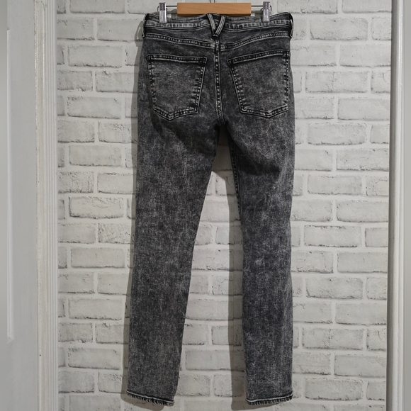 EUC Veronica Beard Brooke Acid Wash Skinny Jeans size 27 - Picture 4 of 9